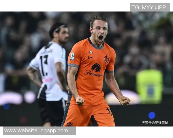 佩杜拉分析路易斯恩里克适应期国米暂不急于引进邓弗里斯替补 佩杜拉分析路易斯恩里克适应期国米暂不急于引进邓弗里斯替补